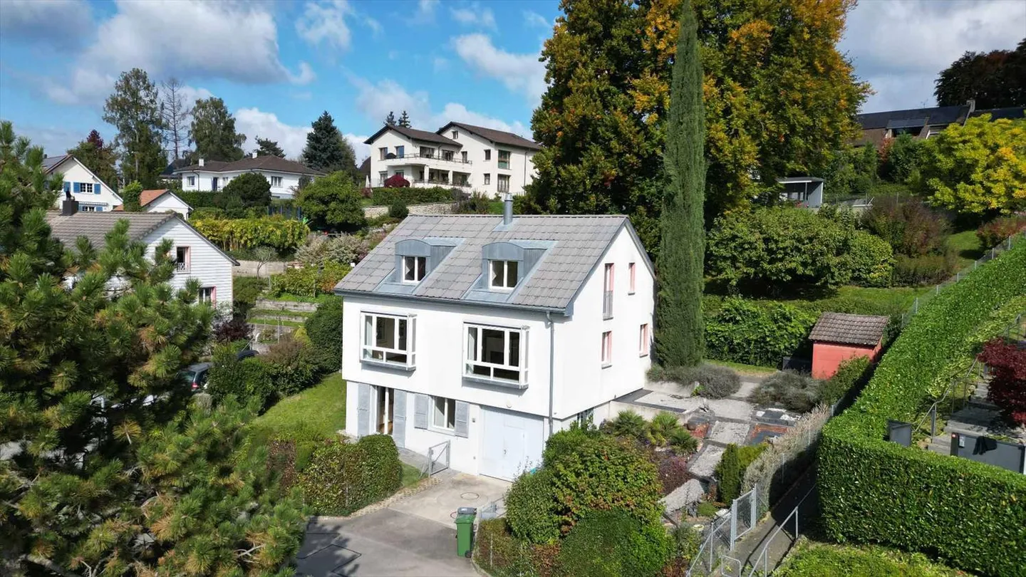 Villa individuelle de 7.5 pièces à deux pas du village - Photo 13 sur 13