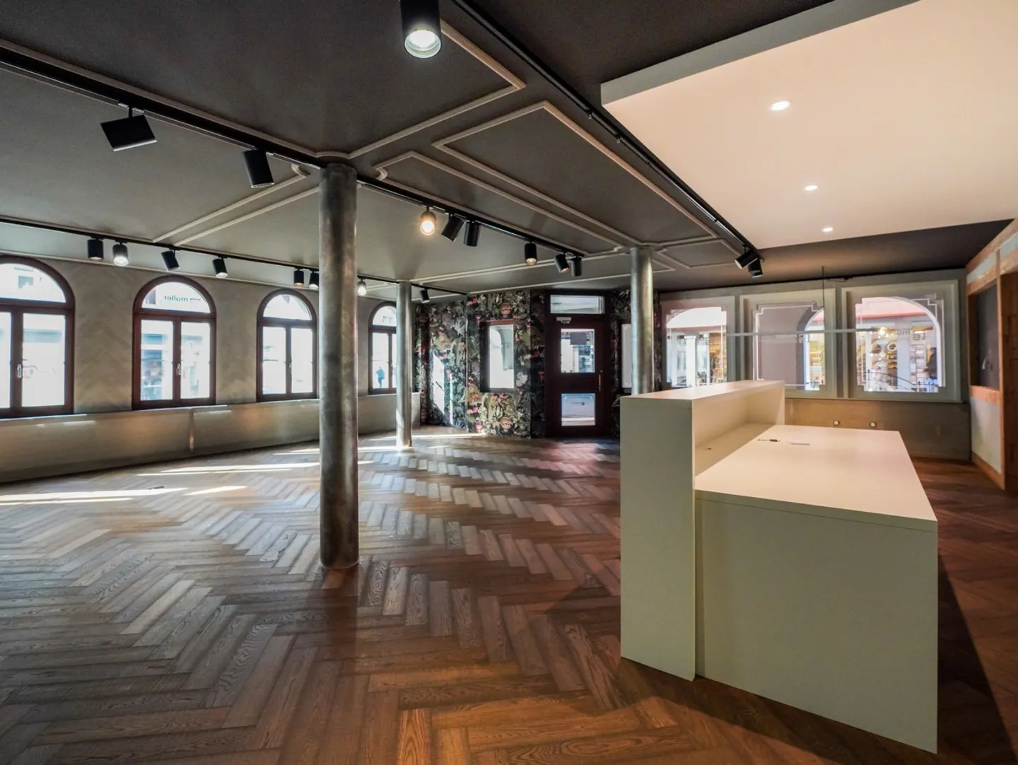 Unique modern office spaces in the heart of Wil - Photo 3 of 15