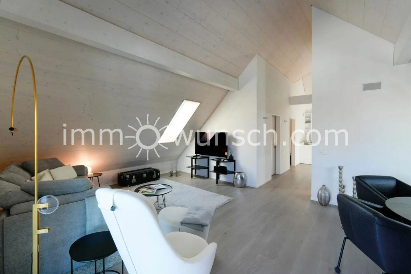 Stylisches 2.5 Zimmer Penthouse - Foto 5 von 11