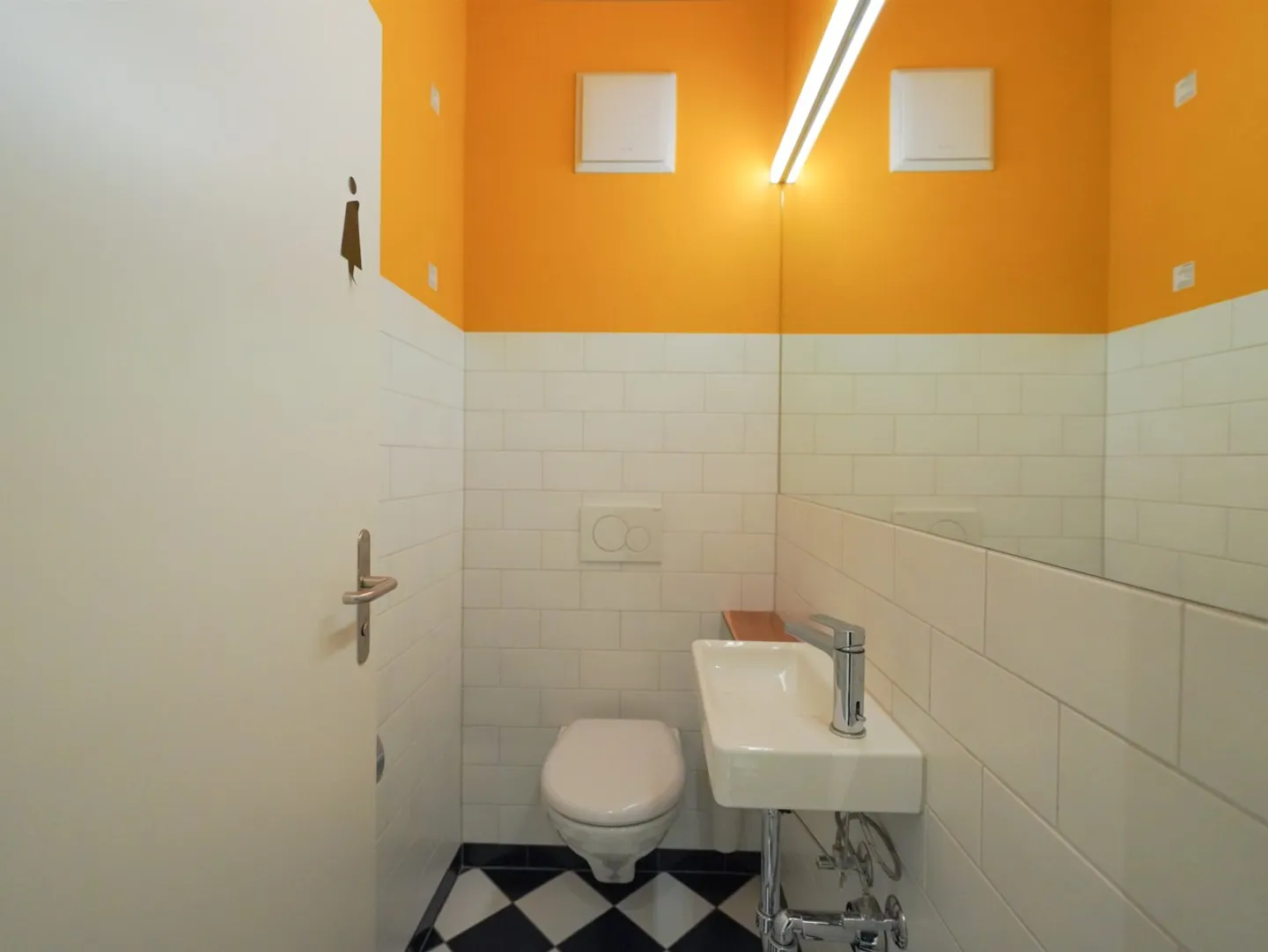 Unique modern office spaces in the heart of Wil - Photo 12 of 15