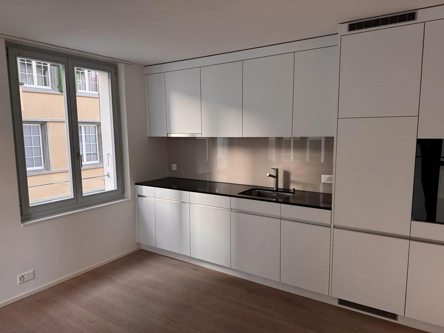 Appartamento 3.5 stanze nella città vecchia di Zug - Foto 1 di 7