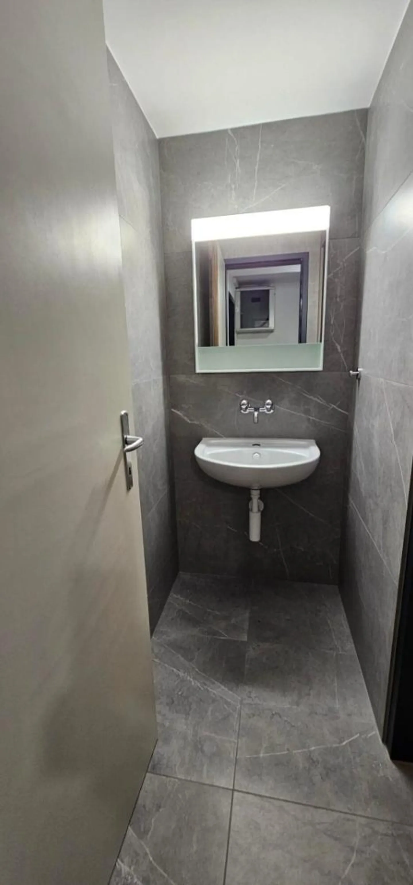 Mixed-use building 3 rooms - Photo 5 of 14