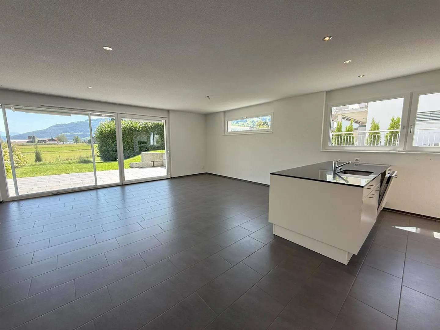 Dreamlike 5.5 Room Semi-Detached House - Photo 7 of 18