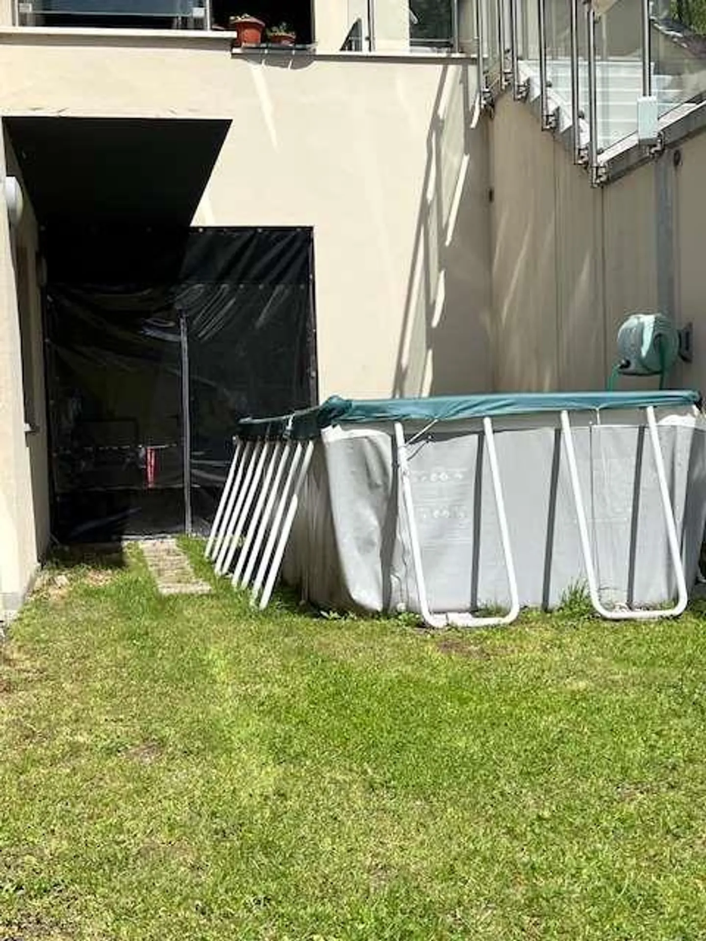 Appartamento con terrazza e giardino - Foto 13 di 13