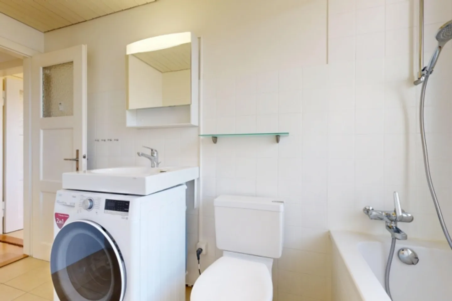 Apartment for rent - Photo 8 of 10