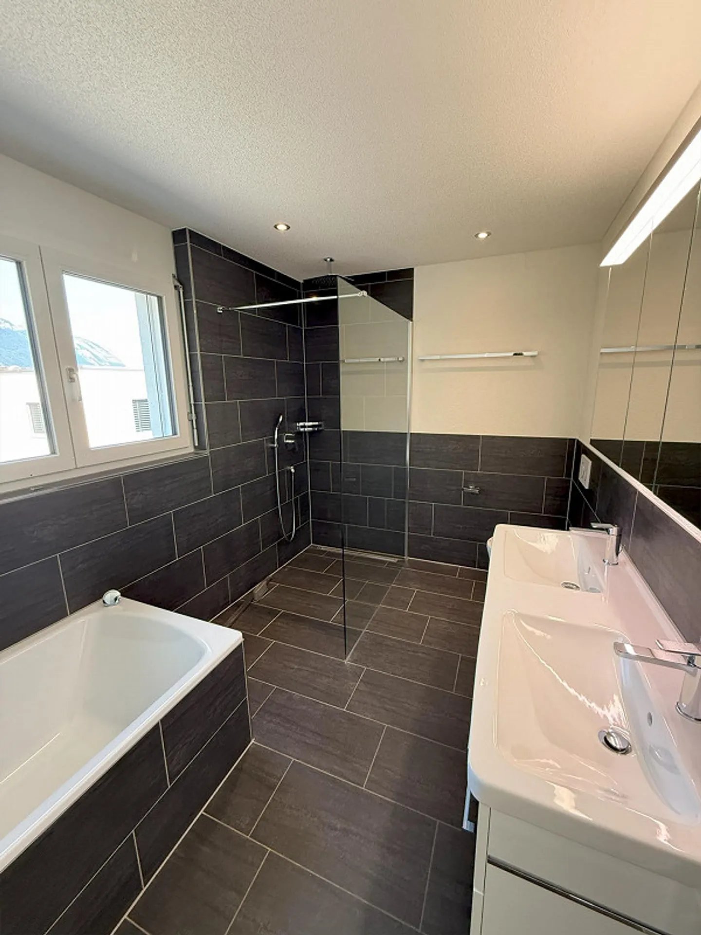 Dreamlike 5.5 Room Semi-Detached House - Photo 13 of 18