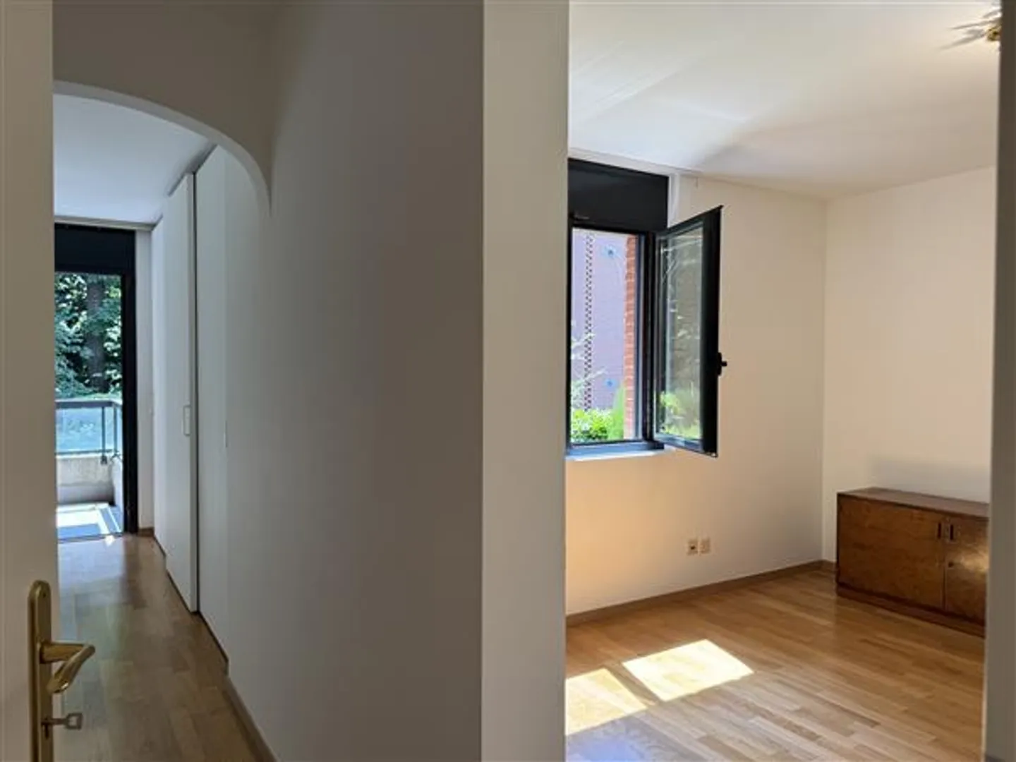 Sorengo: 5.5-Room Apartment - Photo 8 of 13