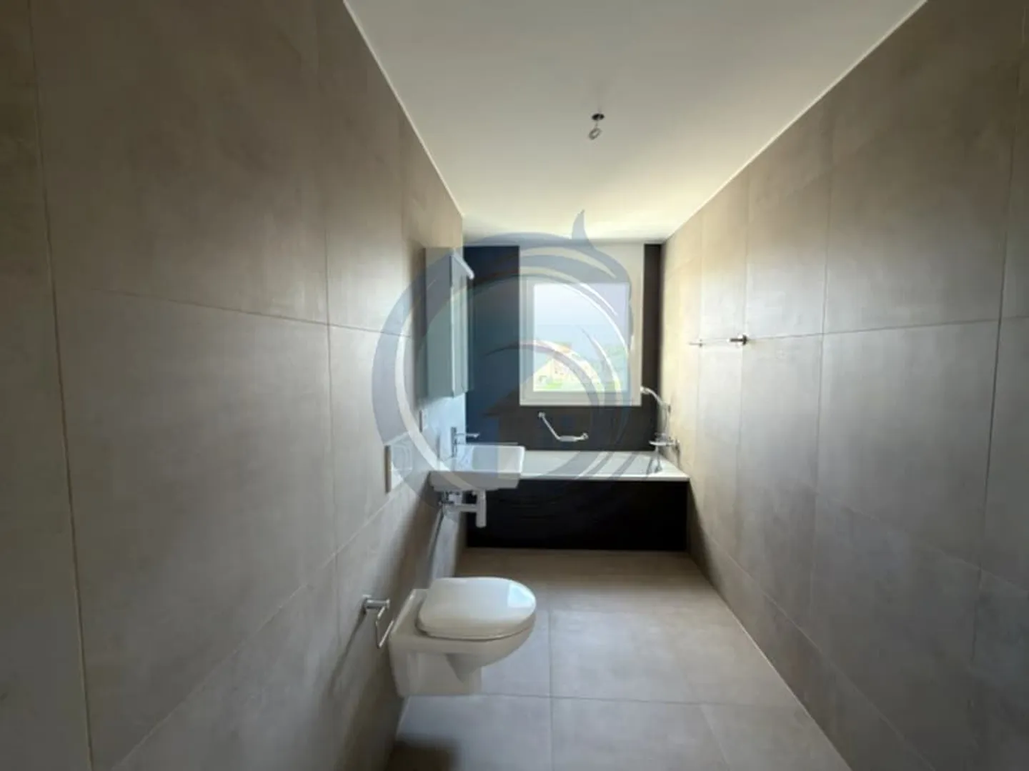 BEAUTIFUL NEW 3.5-ROOM APARTMENT WITH BALCONY - Photo 10 of 11