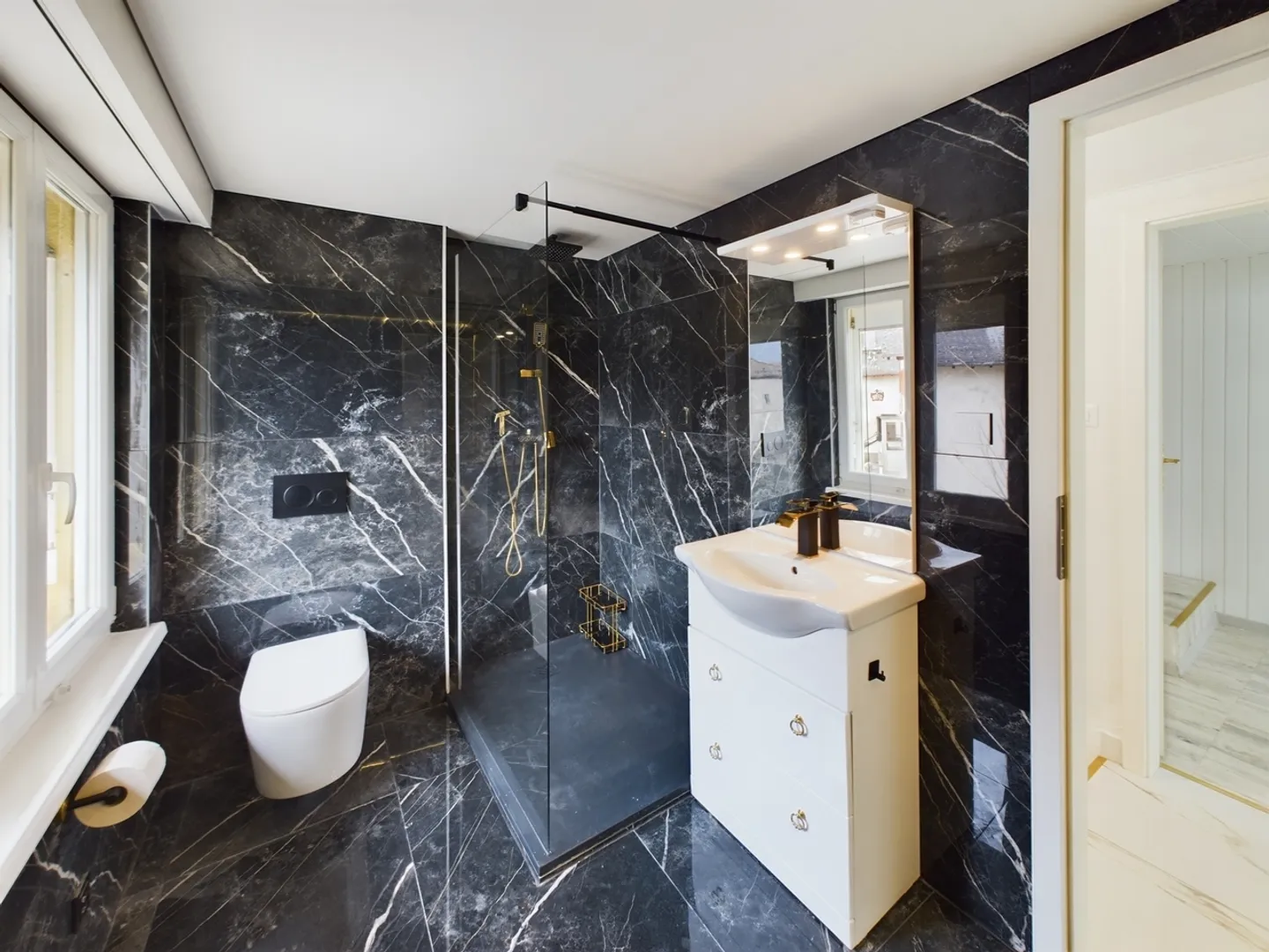 Un petit bijou au centre de Fully - Maison individuelle 5.5 pièces - Photo 8 sur 10