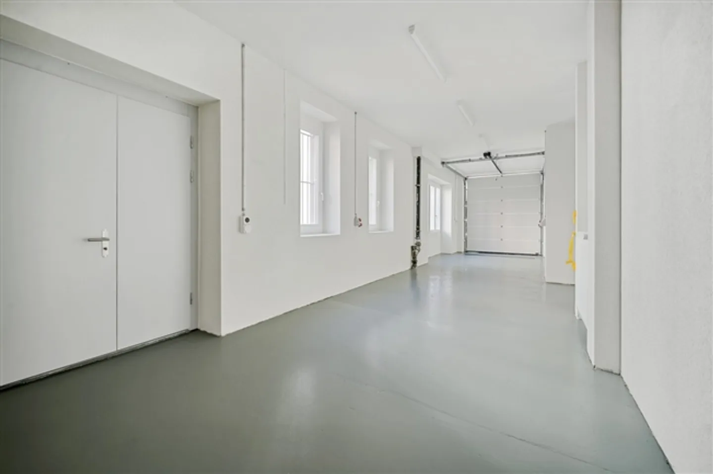 Propriété commerciale récemment rénovée au cœur de Zurich-Ouest - Photo 8 sur 10