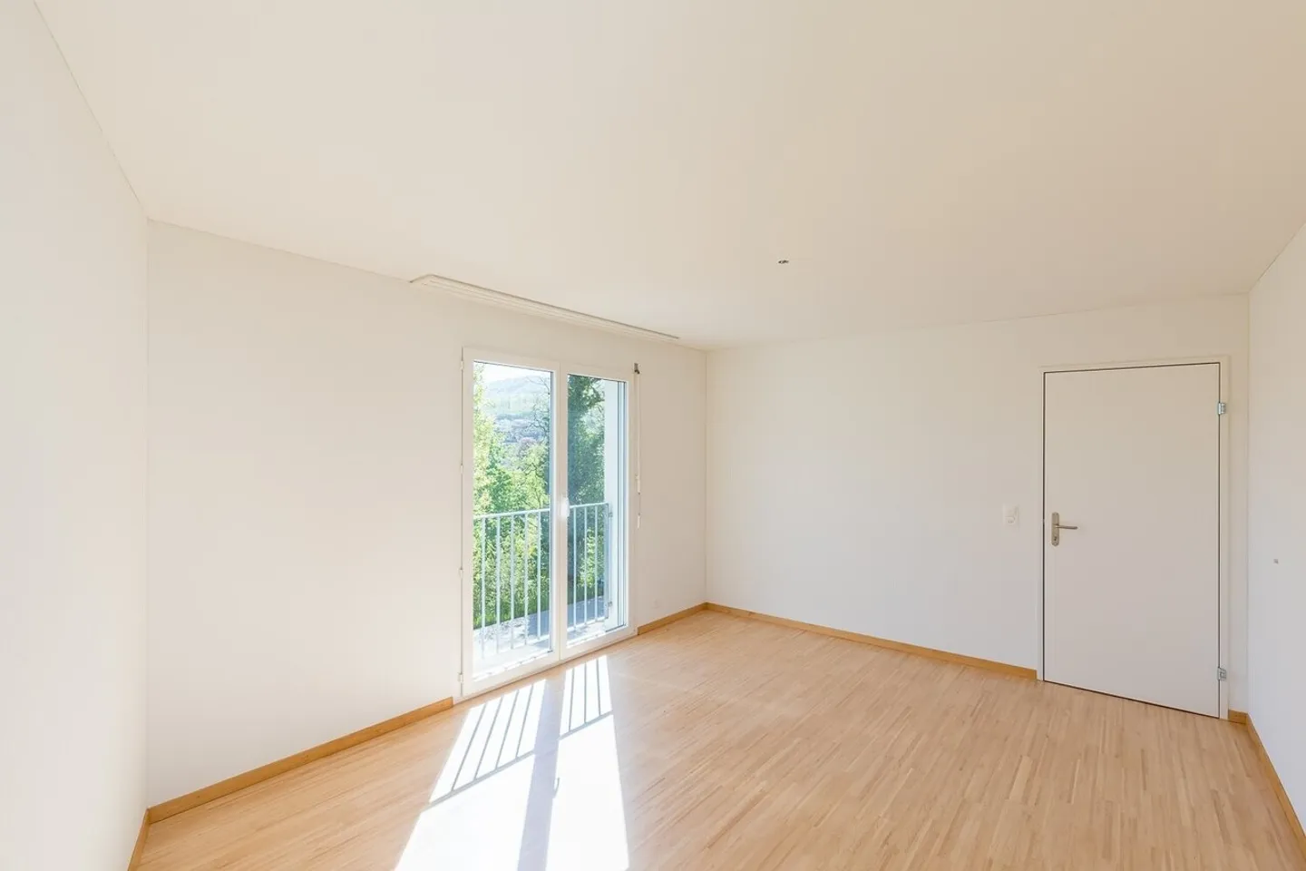 Appartement 3½ pièces situé au calme, 91,8 m2 - Photo 4 sur 9