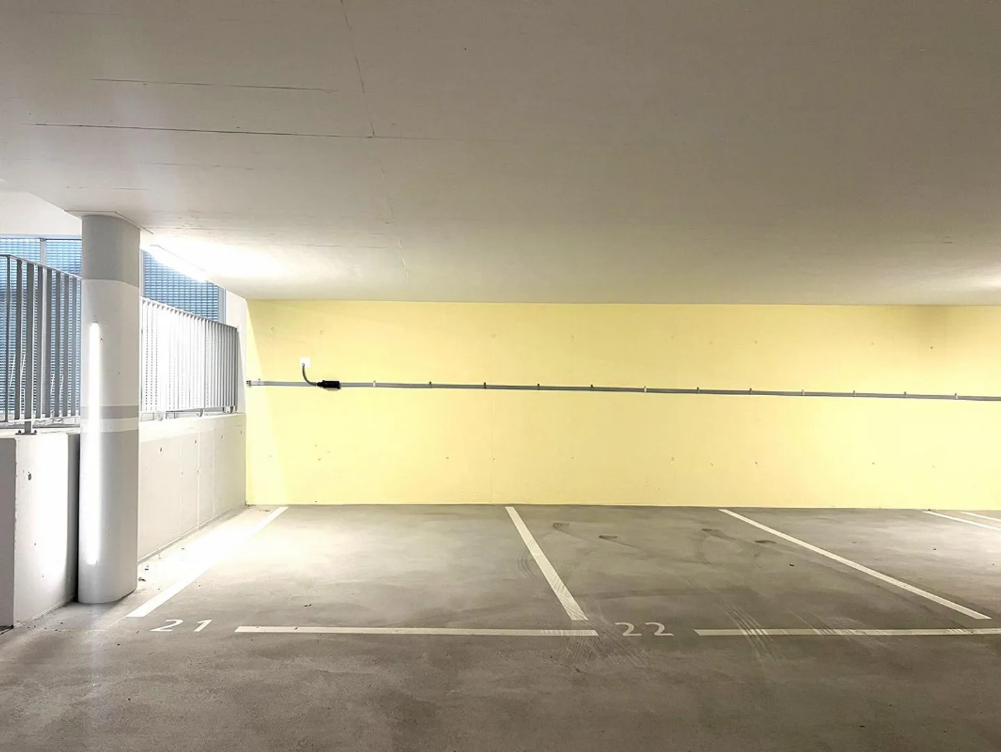 Posti auto spaziosi e moderni in affitto - Foto 4 di 4