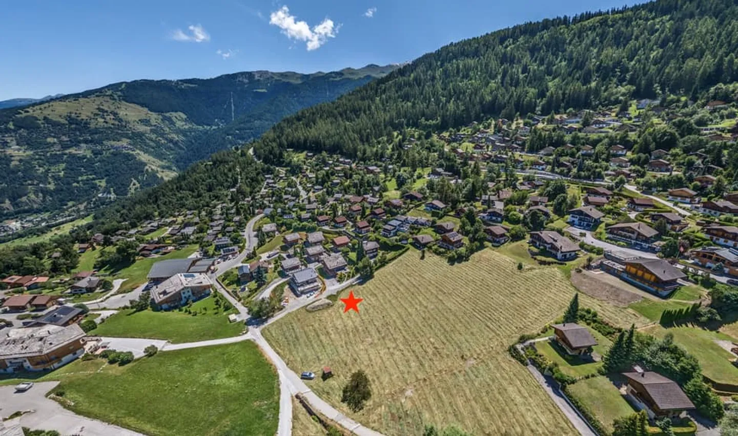 Wunderschönes Baugrundstück mit Panoramablick auf die Berge in Nendaz - Foto 5 von 8