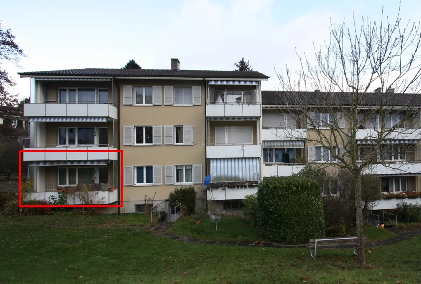 Charmante appartement 4 pièces avec balcon dans un endroit calme Liebefeld - Photo 1 sur 15