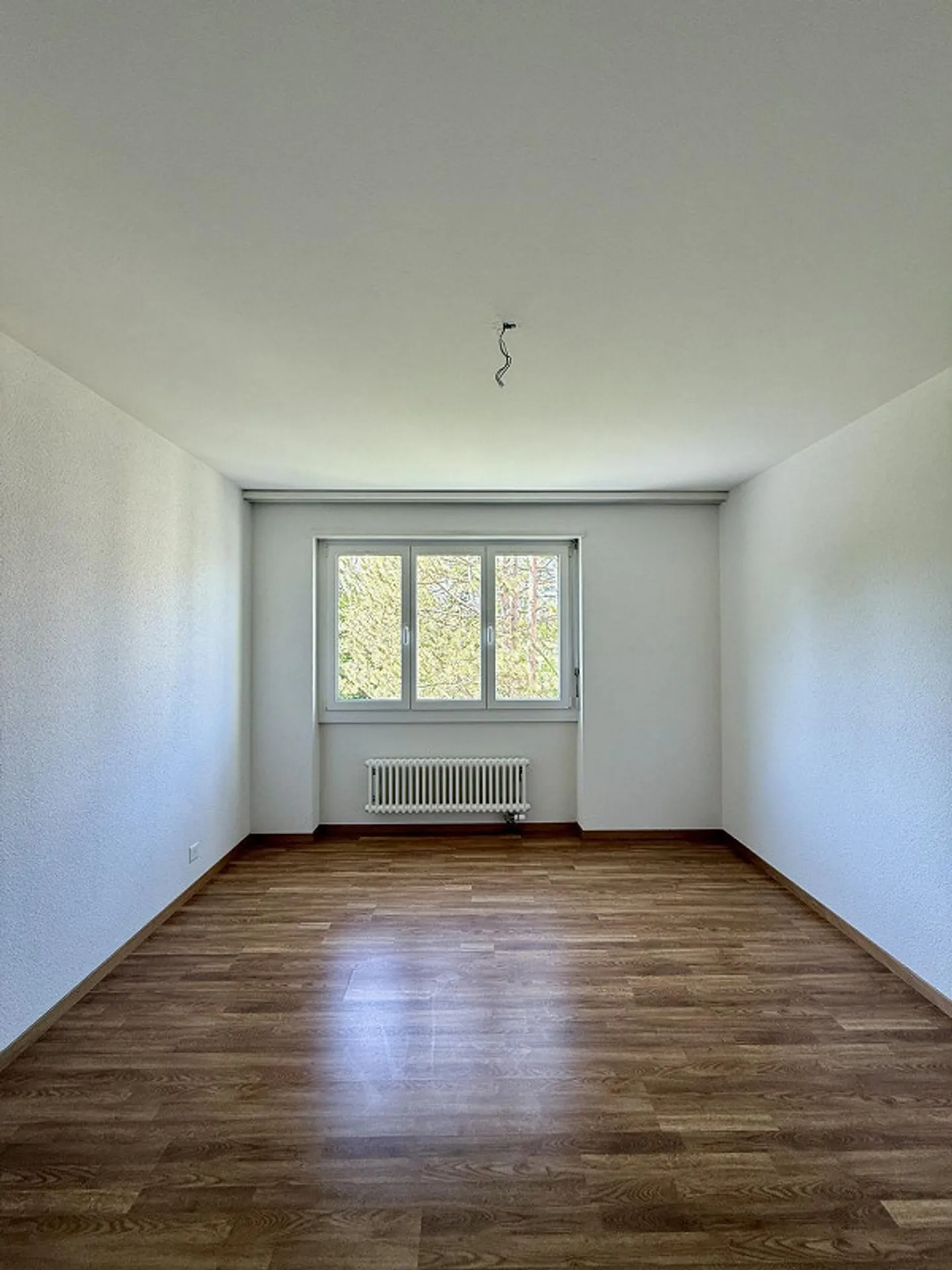 Appartamento 3.5 locali in una posizione tranquilla e centrale - Foto 3 di 10