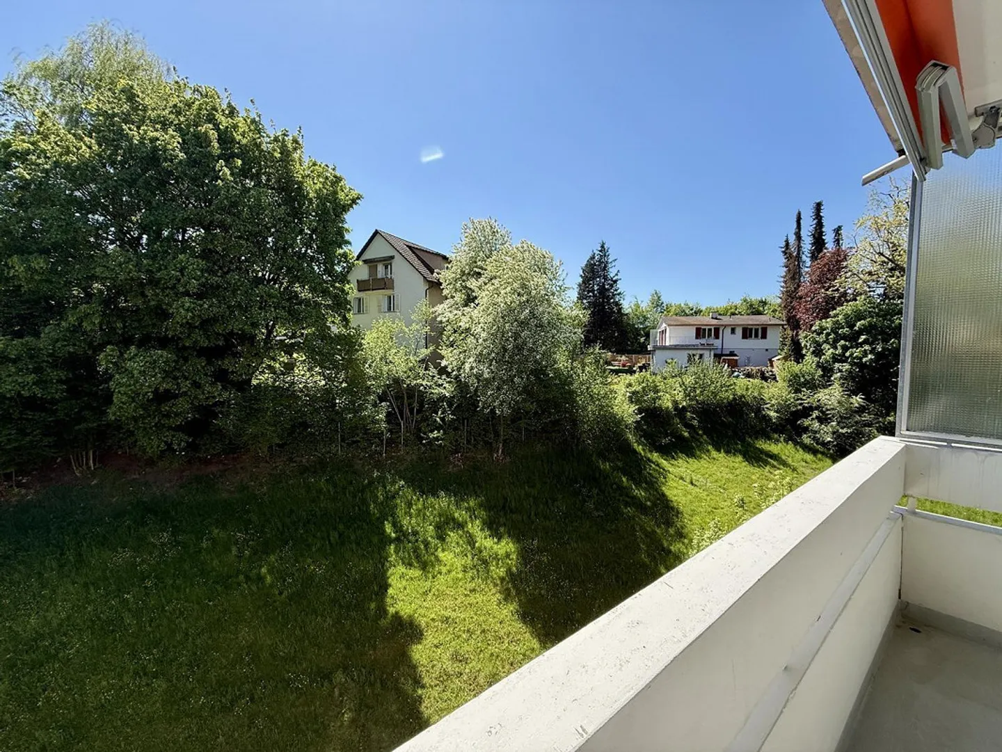 Appartamento 3.5 locali in una posizione tranquilla e centrale - Foto 8 di 10