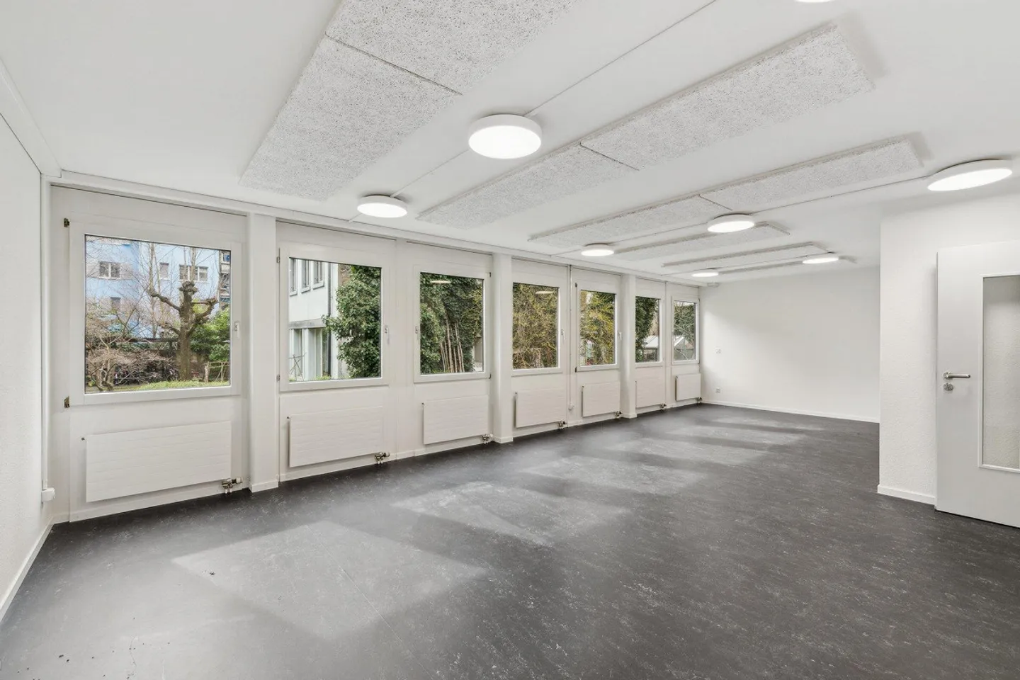 HAMMER SPACES - expanded office spaces - Photo 2 of 9