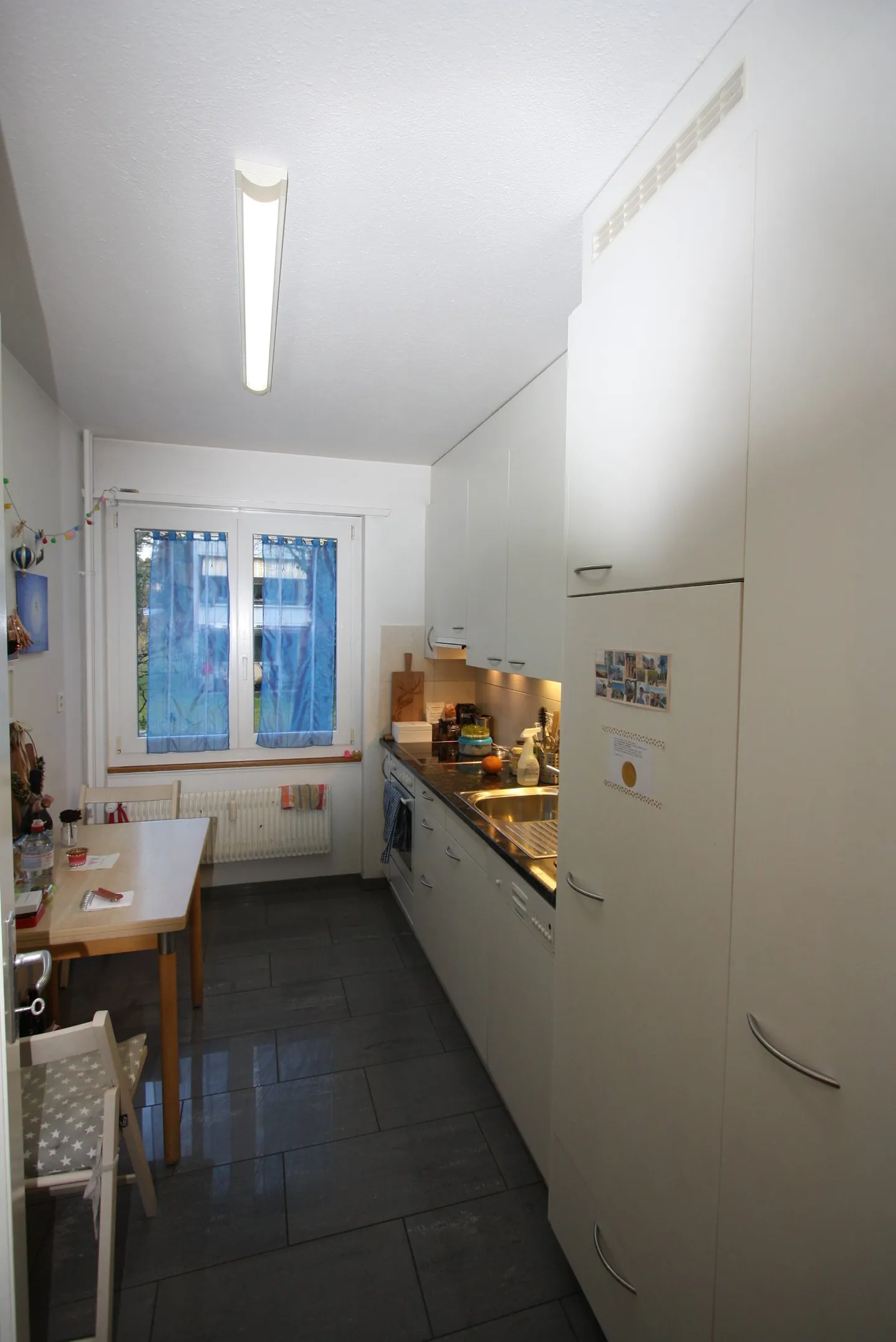 Charmante appartement 4 pièces avec balcon dans un endroit calme Liebefeld - Photo 14 sur 15