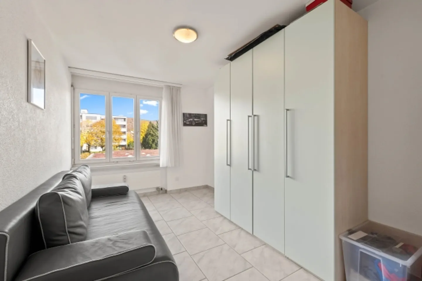 Appartamento luminoso di 5,5 stanze con grande balcone a Böttstein in vendita - Foto 11 di 13