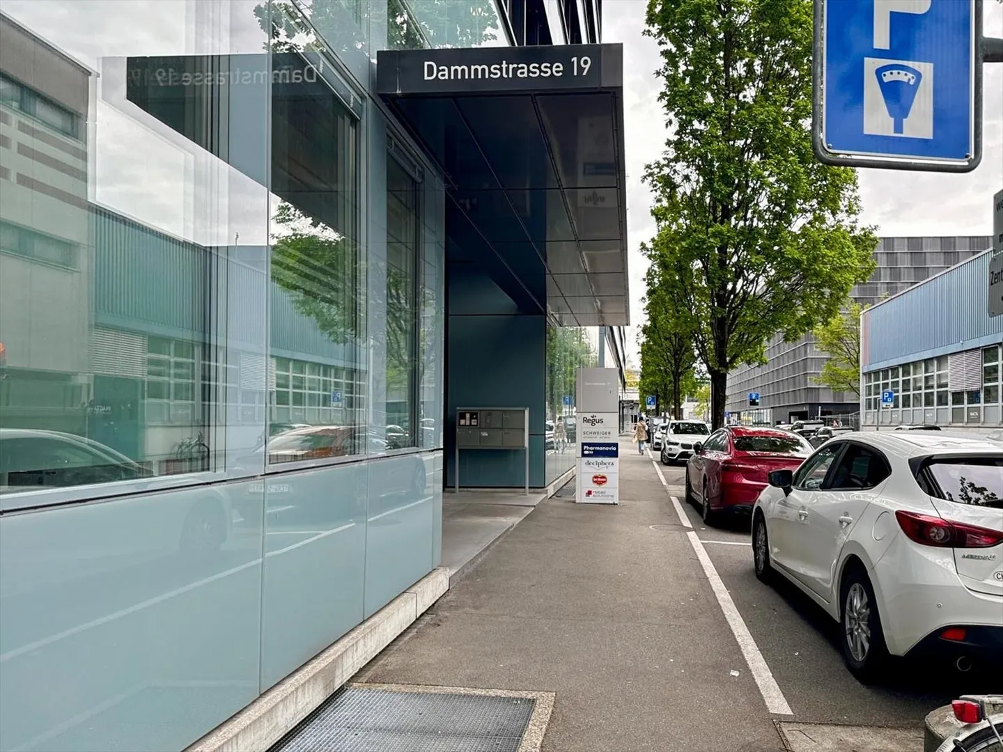 Abbonamenti per uffici flessibili in Regus Sihlcity - Foto 2 di 6