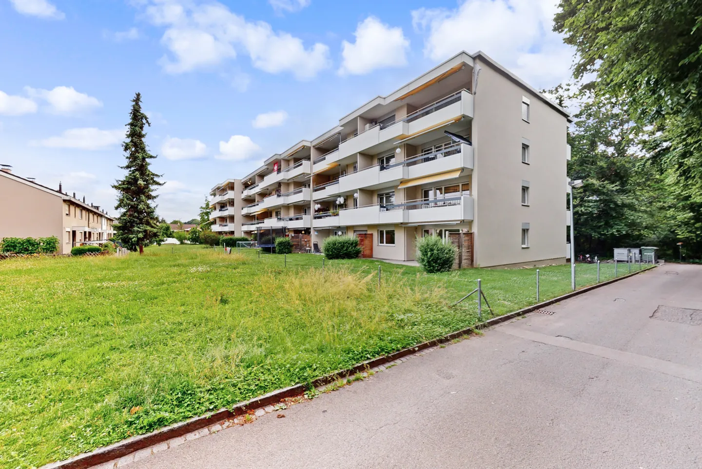 Geräumige Wohnung in ruhiger Lage - Foto 1 von 11