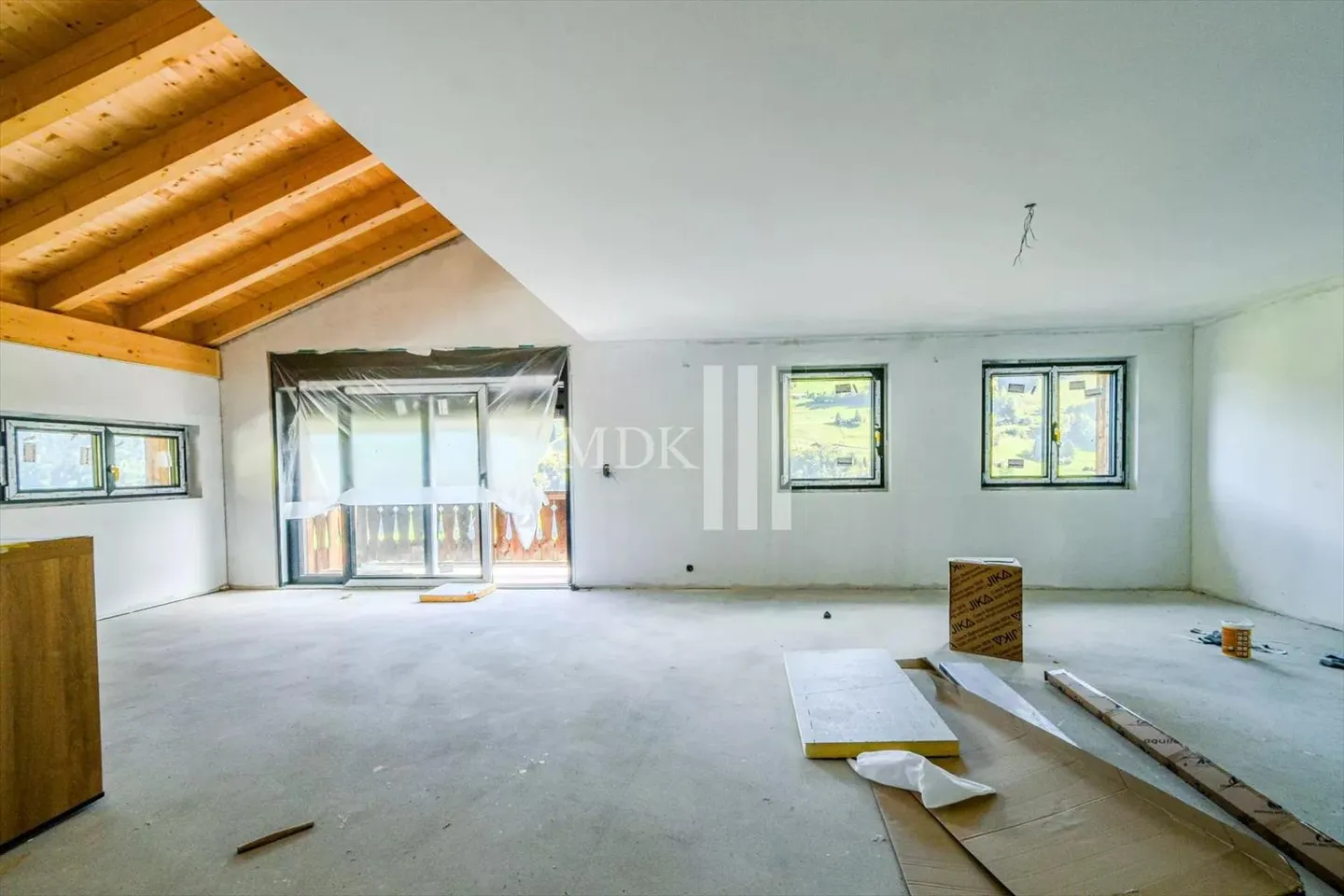 Condo for sale in Val-d'Illiez, Switzerland - Photo 10 of 13