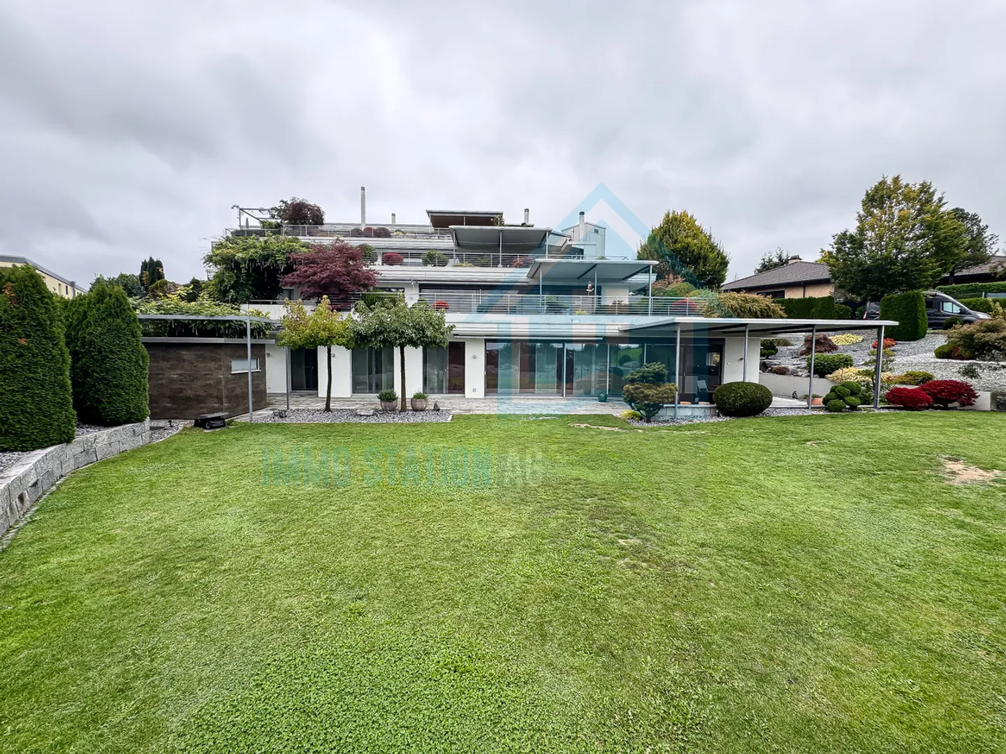 Casa a terrazza esclusiva con vista panoramica e massimo comfort abitativo - Foto 1 di 13