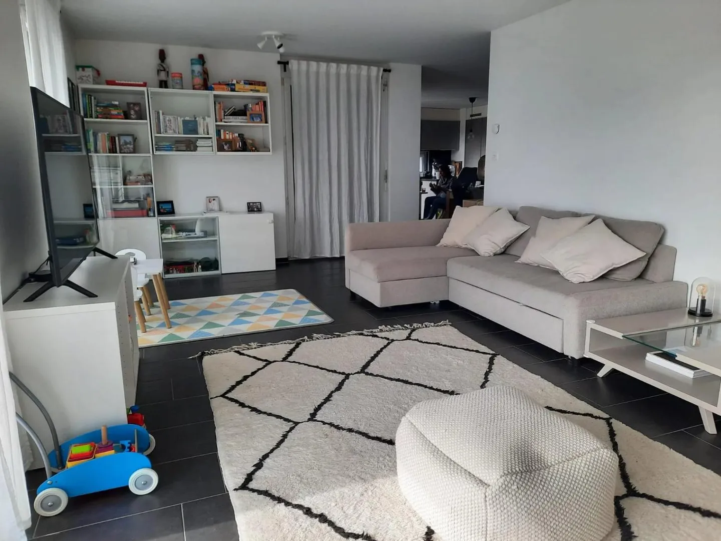 Appartamento con 4.5 stanze al 1° piano di circa 110m2 - Foto 7 di 11