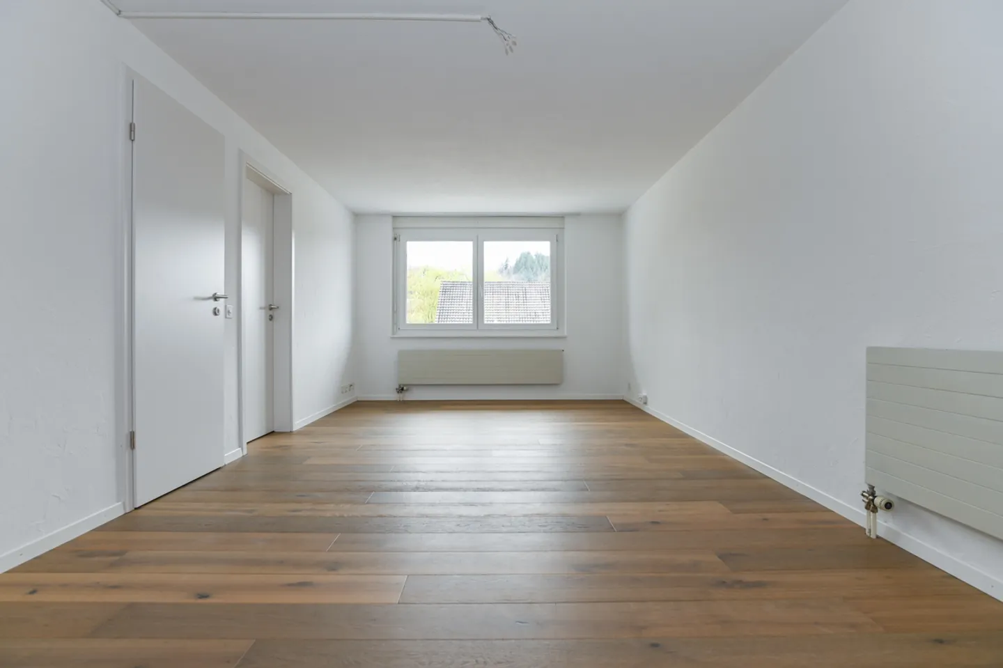 Appartamento 3.5 locali completamente ristrutturato in una buona posizione - Foto 2 di 13