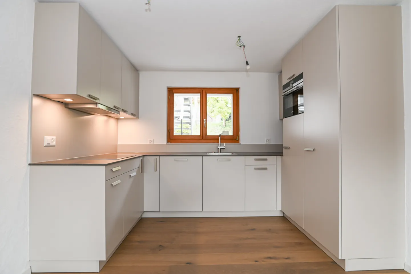 Appartamento 3.5 locali completamente ristrutturato in una buona posizione - Foto 7 di 13