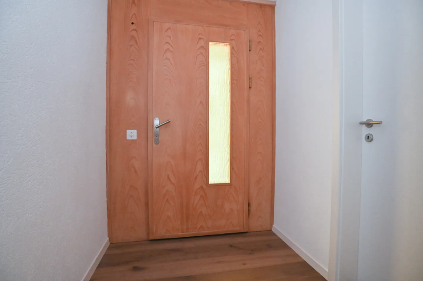 Appartamento 3.5 locali completamente ristrutturato in una buona posizione - Foto 12 di 13