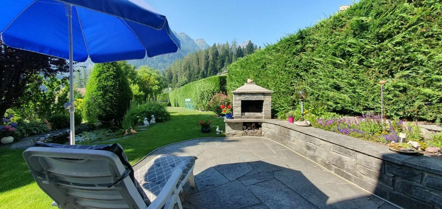 Grosszügiges 6.5-Zimmer Einfamilienhaus mit grosszügigem Garten am Heinzenberg - Foto 15 von 19
