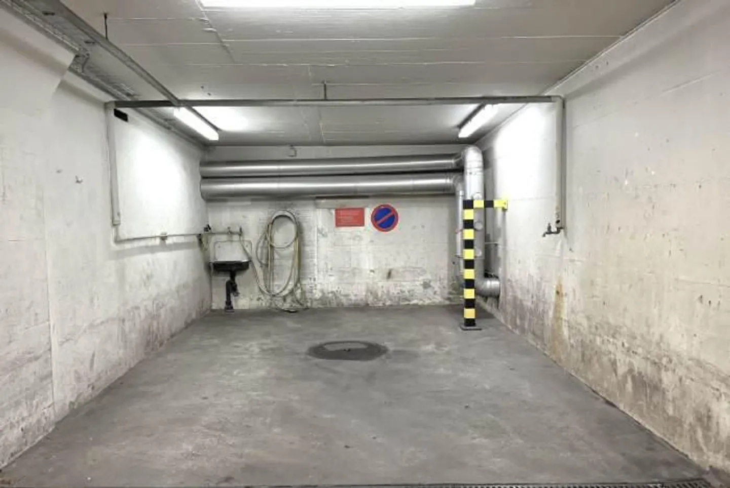 111m² 4.5-room family apartment: 2 balconies, 2 bathrooms, lift, underground garage - Photo 21 of 29