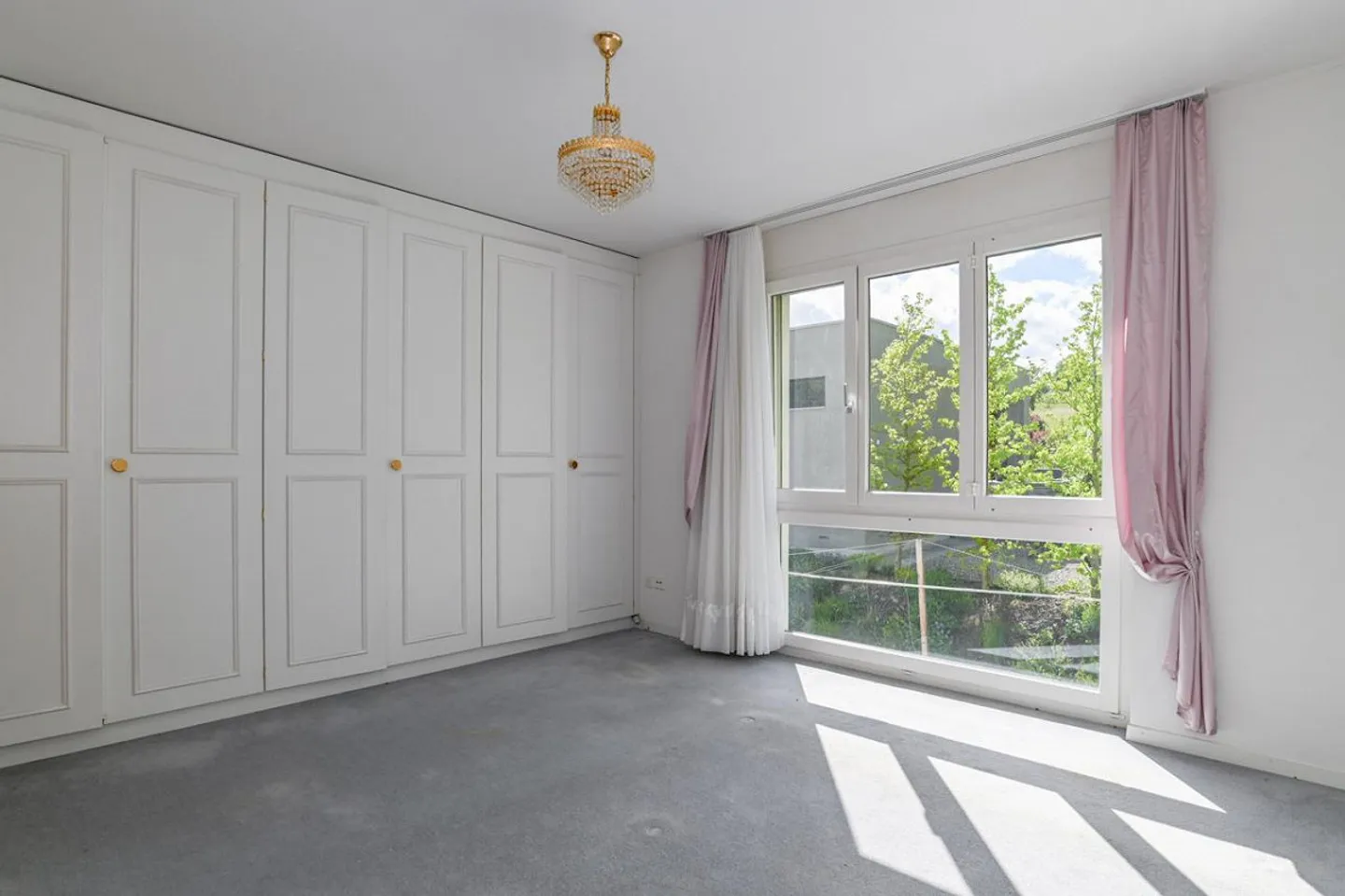 Charmante Attikawohnung mit Aussicht - Foto 11 von 18