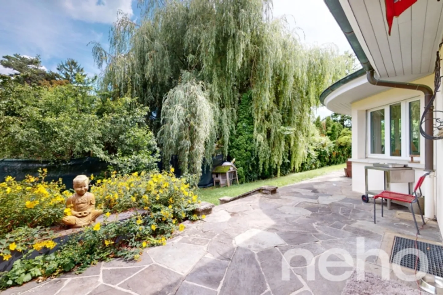 Incantevole casa familiare con studio indipendente, giardino e piscina - Foto 5 di 13