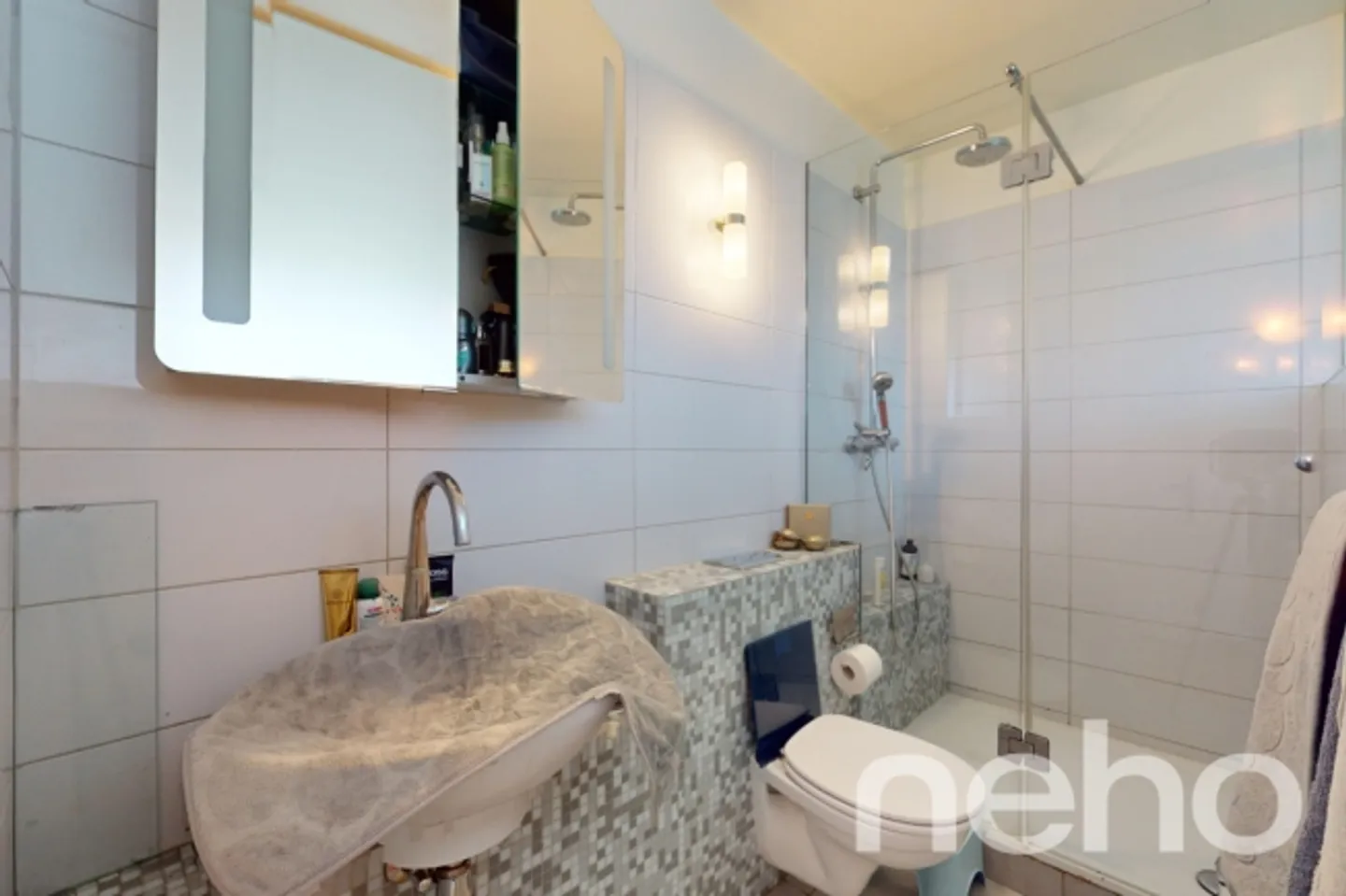 Incantevole casa familiare con studio indipendente, giardino e piscina - Foto 7 di 13