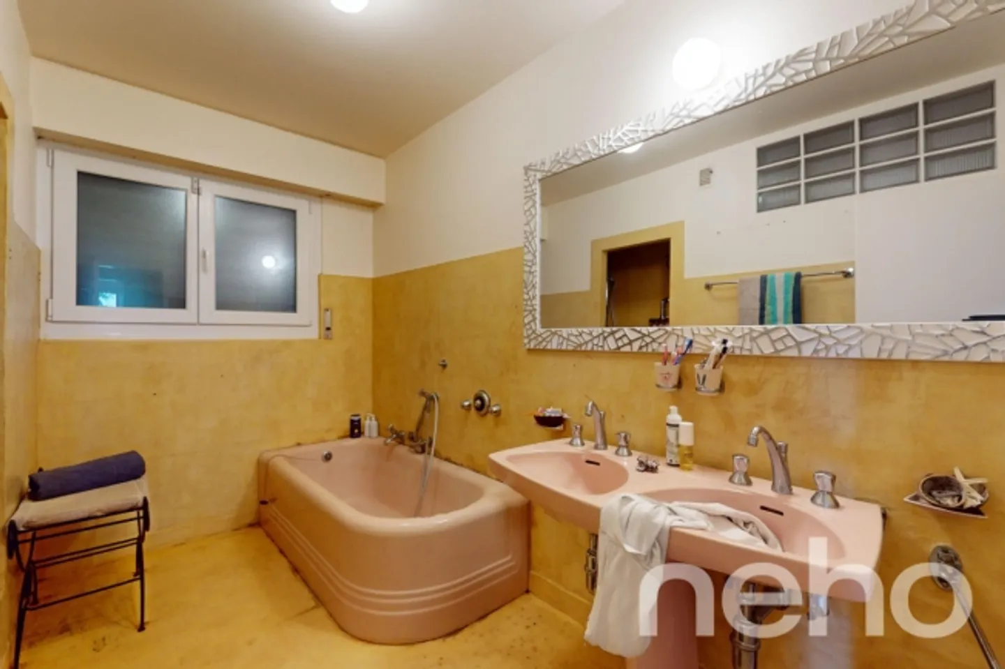 Incantevole casa familiare con studio indipendente, giardino e piscina - Foto 9 di 13