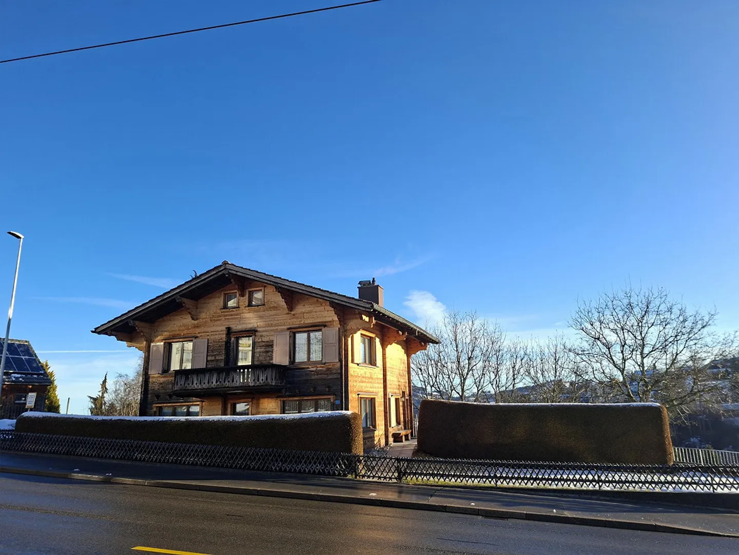 Maison individuelle avec beaucoup d'espace extérieur - Photo 4 sur 30