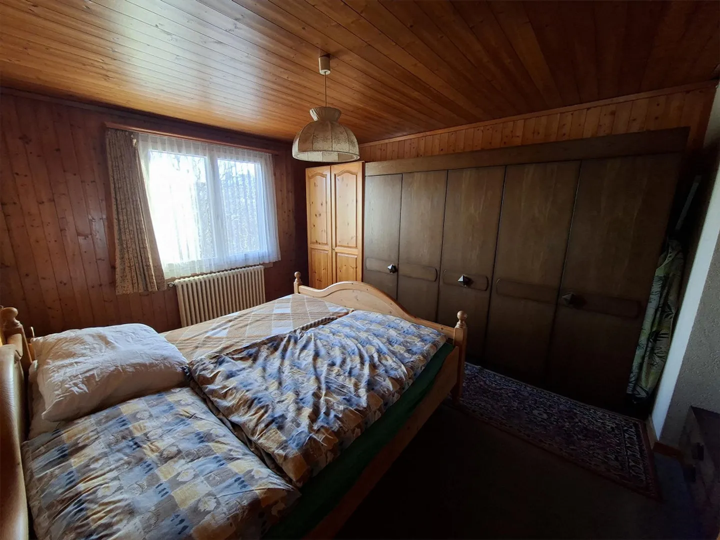 Maison individuelle avec beaucoup d'espace extérieur - Photo 9 sur 30