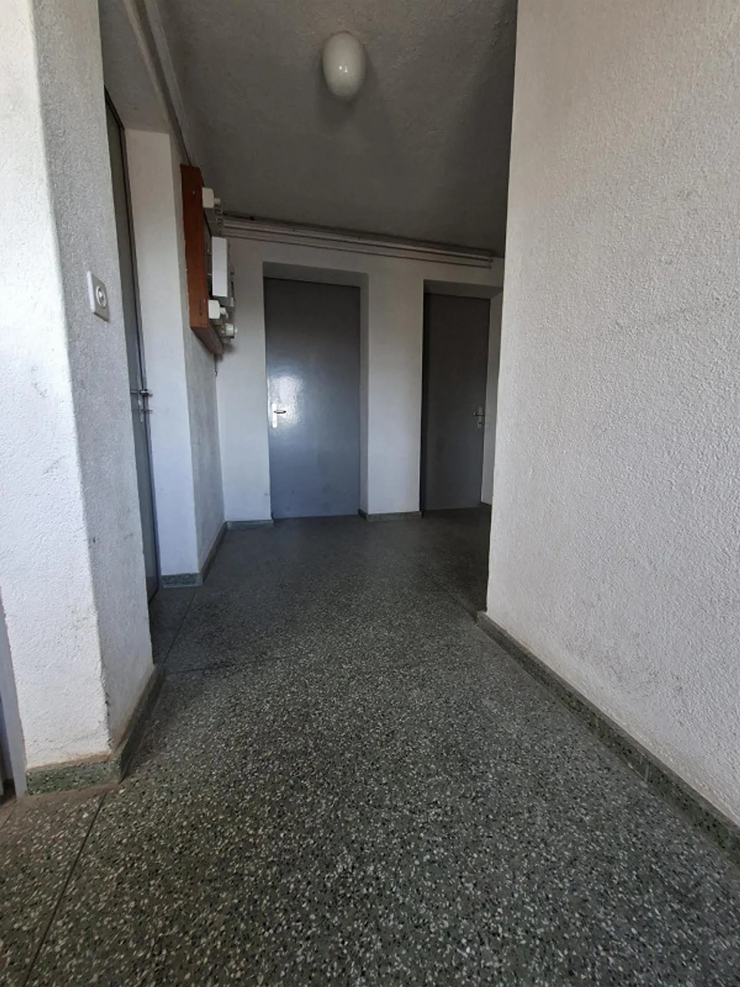 Maison individuelle avec beaucoup d'espace extérieur - Photo 23 sur 30