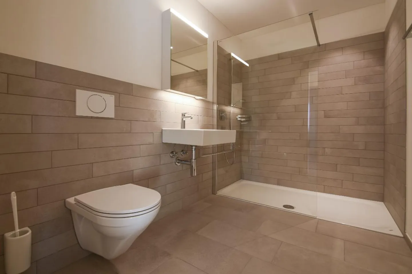 Apartment for rent - Photo 5 of 9