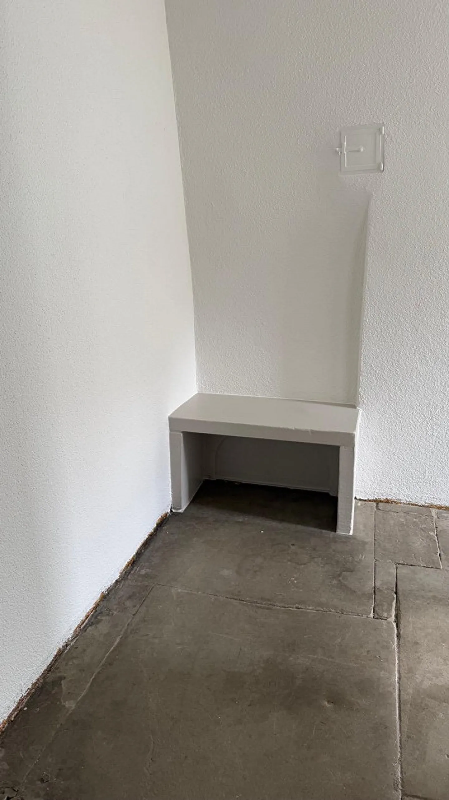 Appartement historique de 4 pièces avec balcon dans un bâtiment baroque - Photo 13 sur 17