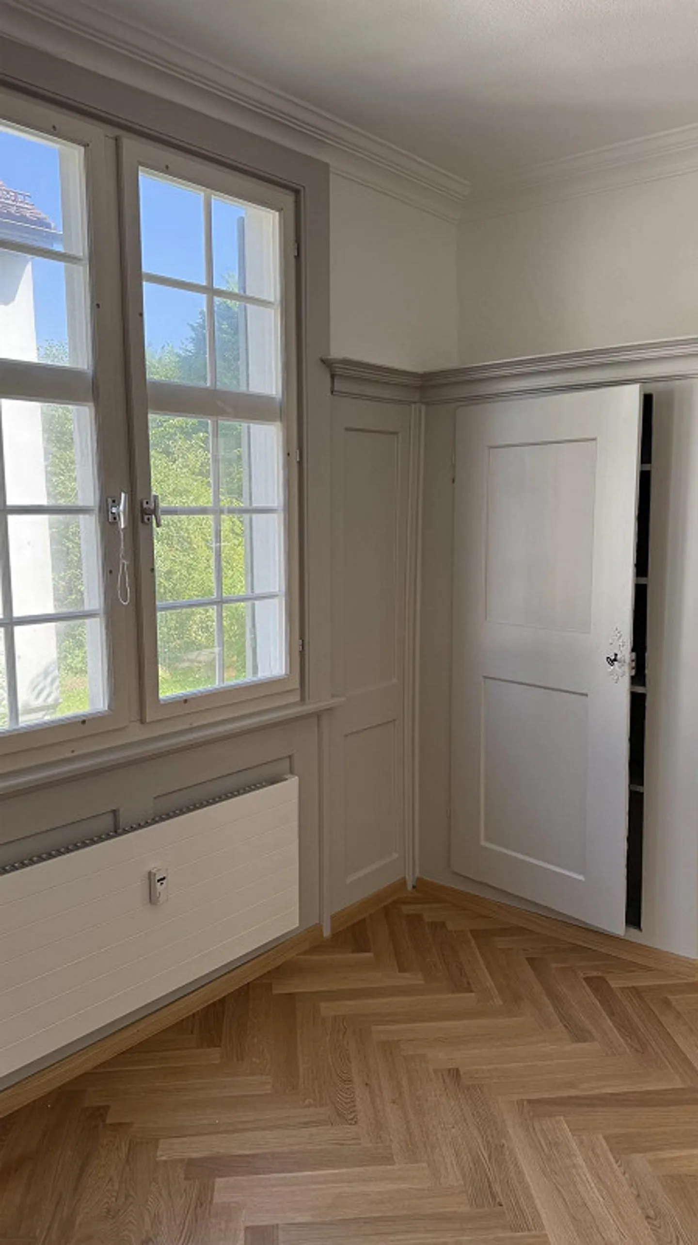 Appartement historique de 4 pièces avec balcon dans un bâtiment baroque - Photo 9 sur 17