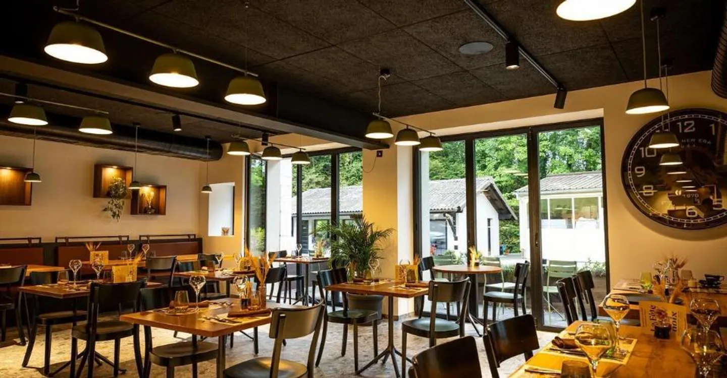 Ristorante Incantevole nella Natura - Foto 7 di 8