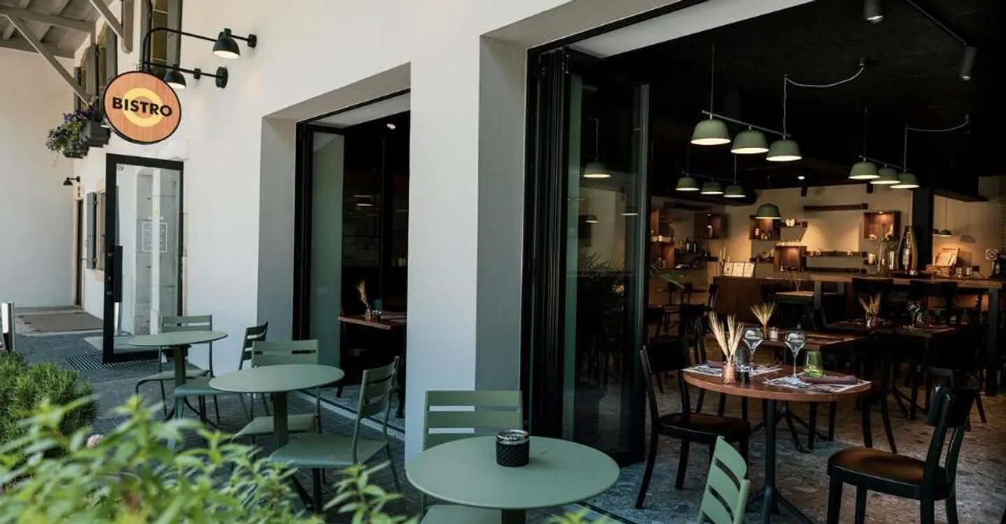 Ristorante Incantevole nella Natura - Foto 5 di 8