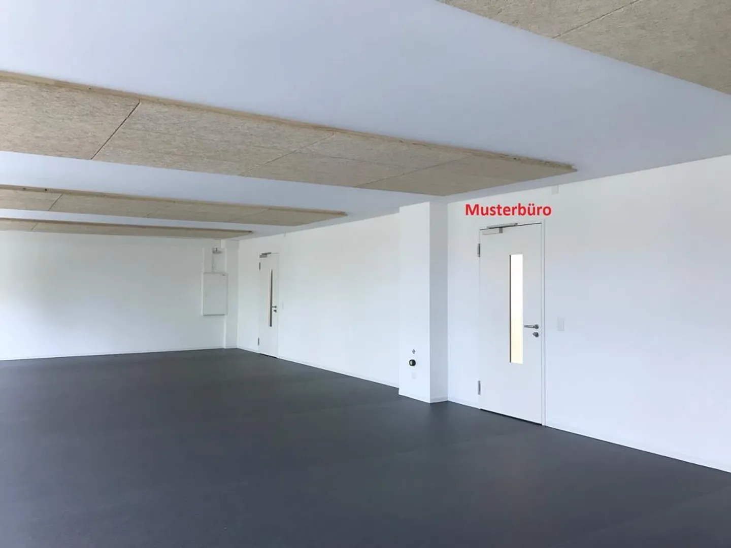 Modern, renovated office spaces in Gundeldingerquartier - Photo 2 of 6