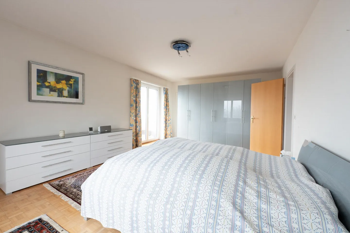 Casa unifamiliare con appartamento separato e vista unica sul Reno - Foto 7 di 19