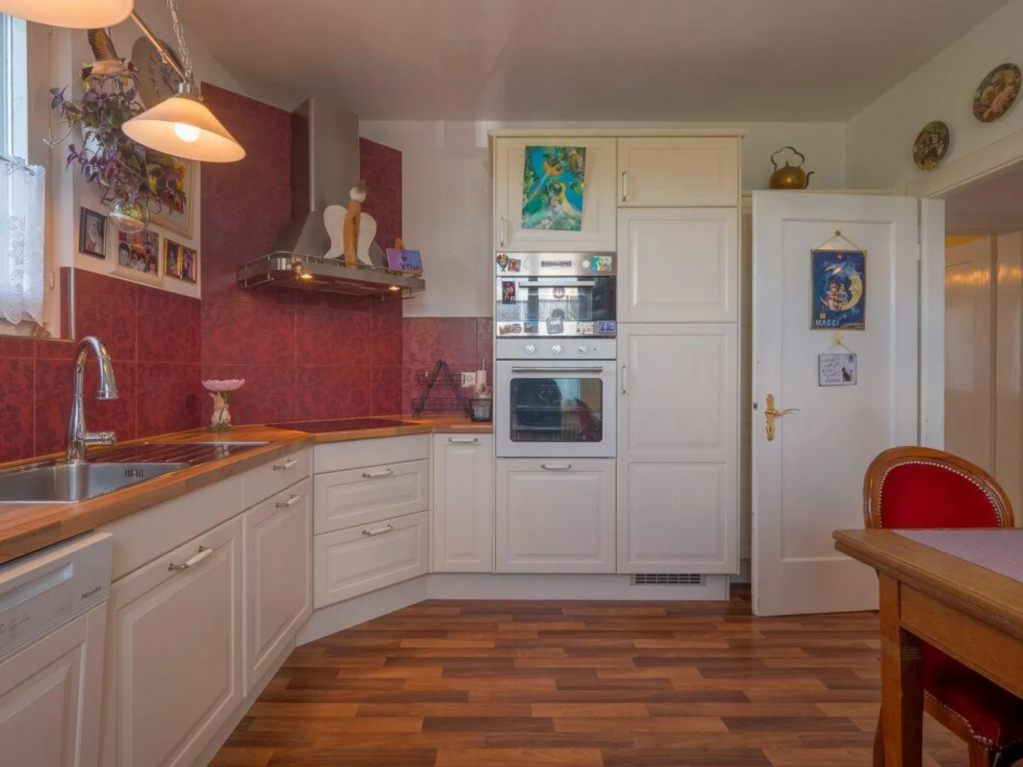 Vivere con stile: 8 Z' EFH - Piscina e privacy incluse - Foto 3 di 12