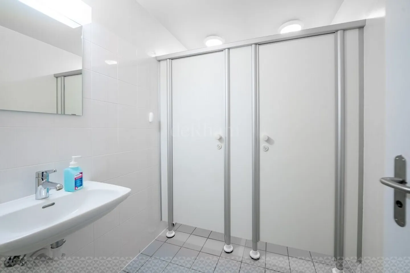 Hervorragende helle Büros von 70 bis 80 m2 - Foto 6 von 6