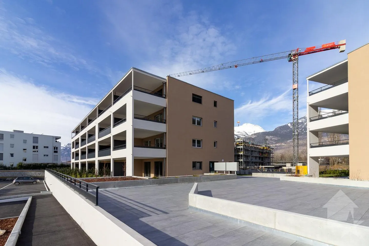 3,5-Zimmer-Wohnung von 105 m2 mit großem Balkon - Foto 2 von 7